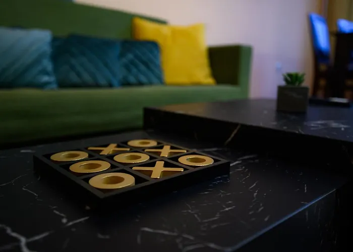 Cozy By Ndk And Vitosha Blvd With Free Secured Parking And Two Terraces アパート *