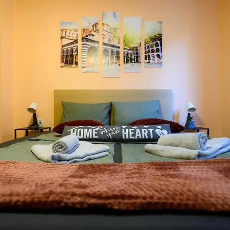 Cozy By Ndk And Vitosha Blvd With Free Secured Parking And Two Terraces *