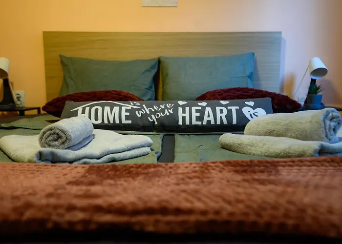 Cozy By Ndk And Vitosha Blvd With Free Secured Parking And Two Terraces